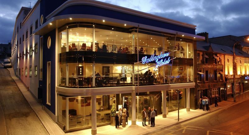 McGettigans Hotel  Letterkenny Exteriör bild